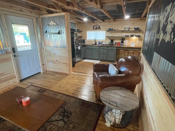 Photo of The Streamer Cabin in Norfork Arkansas offered by HighMountainRentals.comPhotos of The Streamer Cabin in Norfork Arkansas offered by HighMountainRentals.com of The Streamer Cabin in Norfork Arkansas offered by HighMountainRentals.com