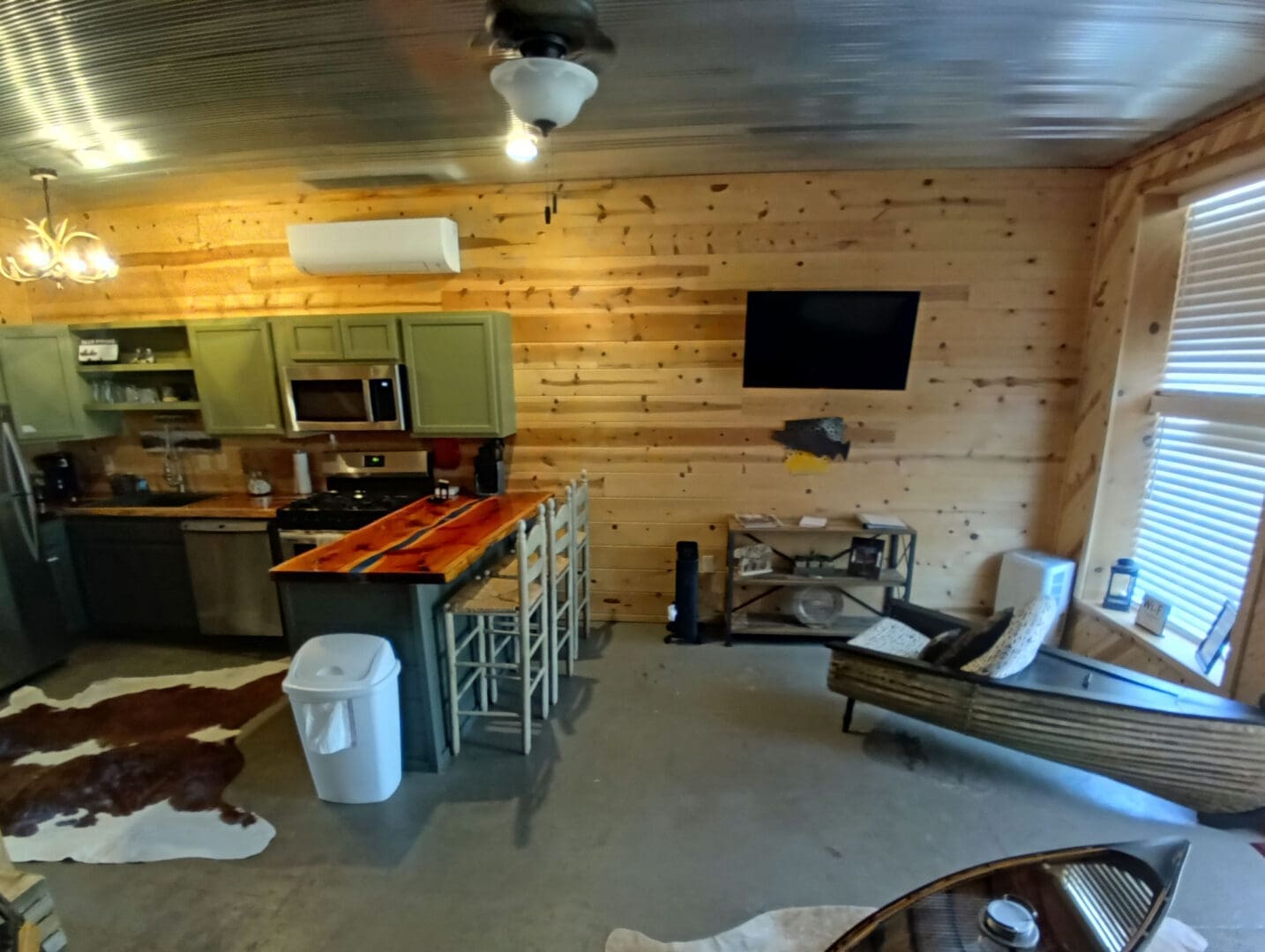 Caddis Cabin Rental Property Interior Photo