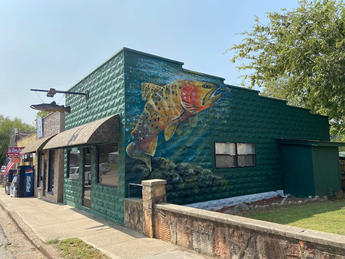 Pictured - Old Gunstore Lodge - Norfork Arkansas