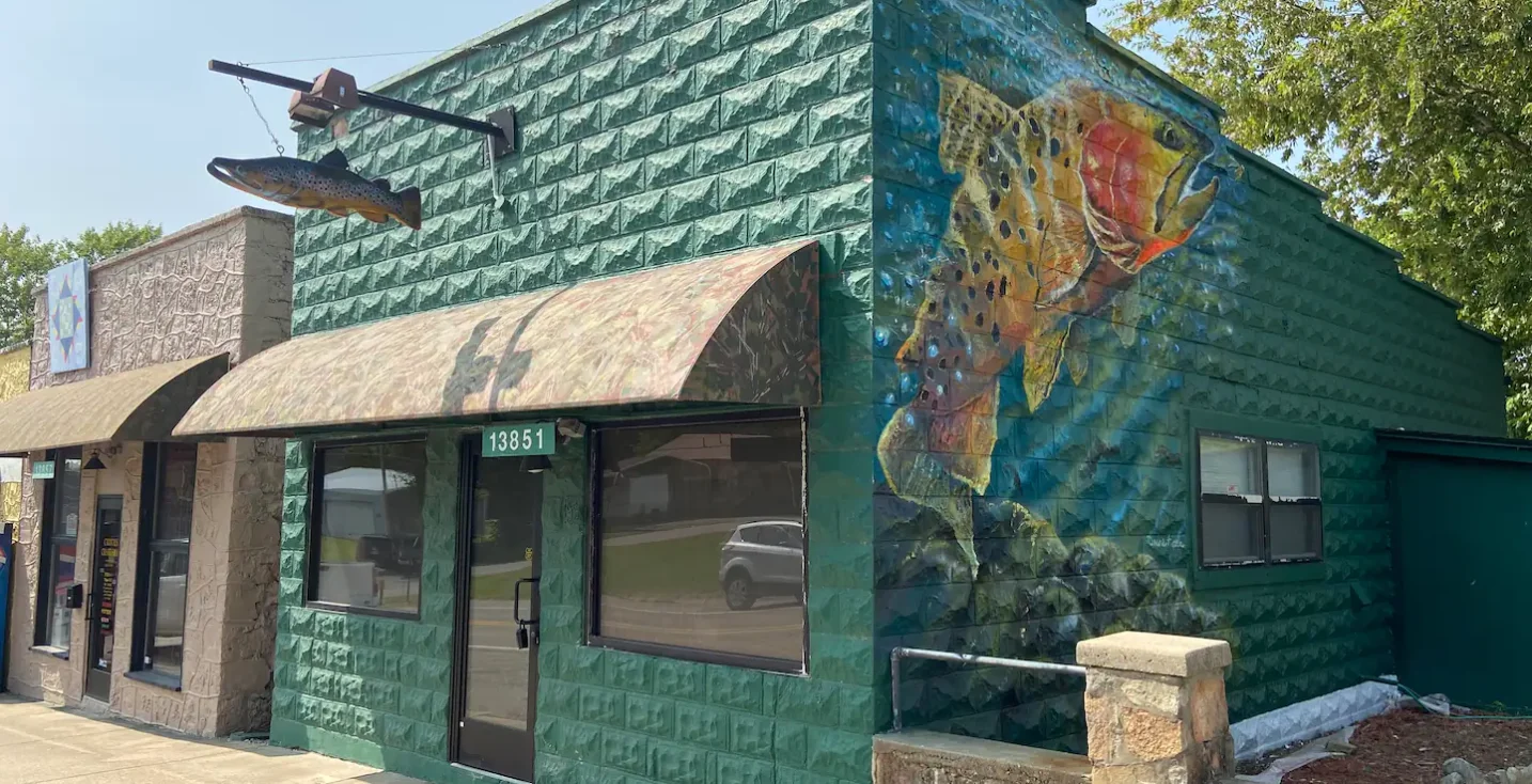 Old Gunstore Lodge - Norfork Arkansas