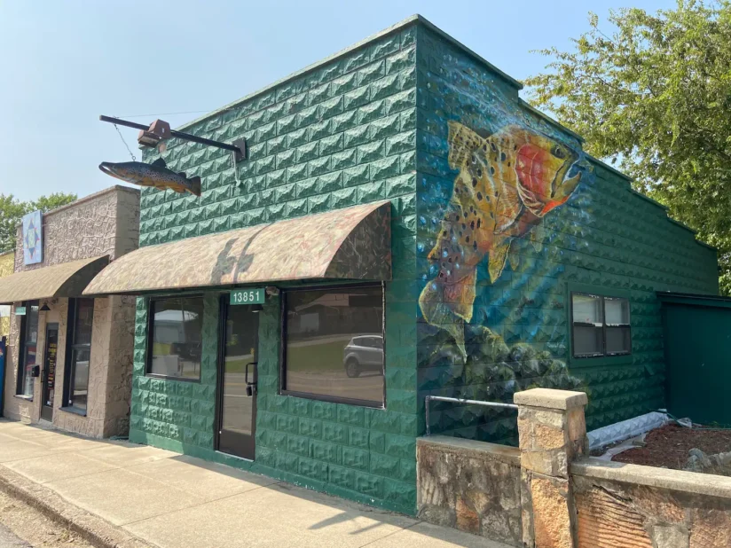 Old Gunstore Lodge - Norfork Arkansas