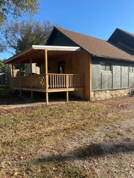 The Streamer Airbnb Norfork Arkansas